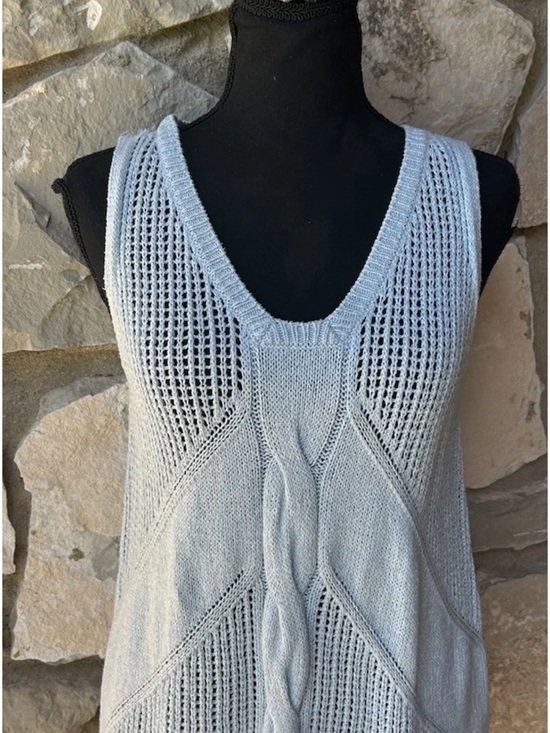 CAbi Tops - Cabi Cable Knit Sleeveless Sweater Blue Tank 12